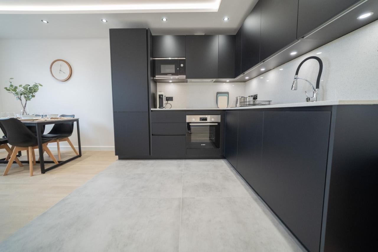 One And Two Bedroom Apartments Near Holloway Train Station By Belvilla Londra Esterno foto
