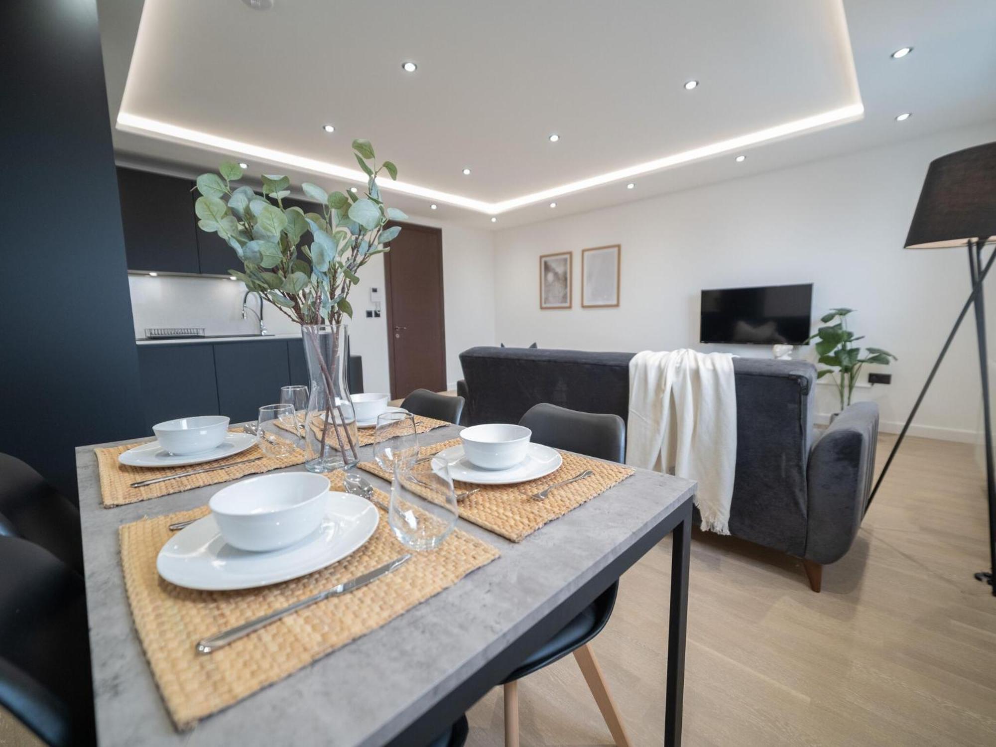 One And Two Bedroom Apartments Near Holloway Train Station By Belvilla Londra Esterno foto