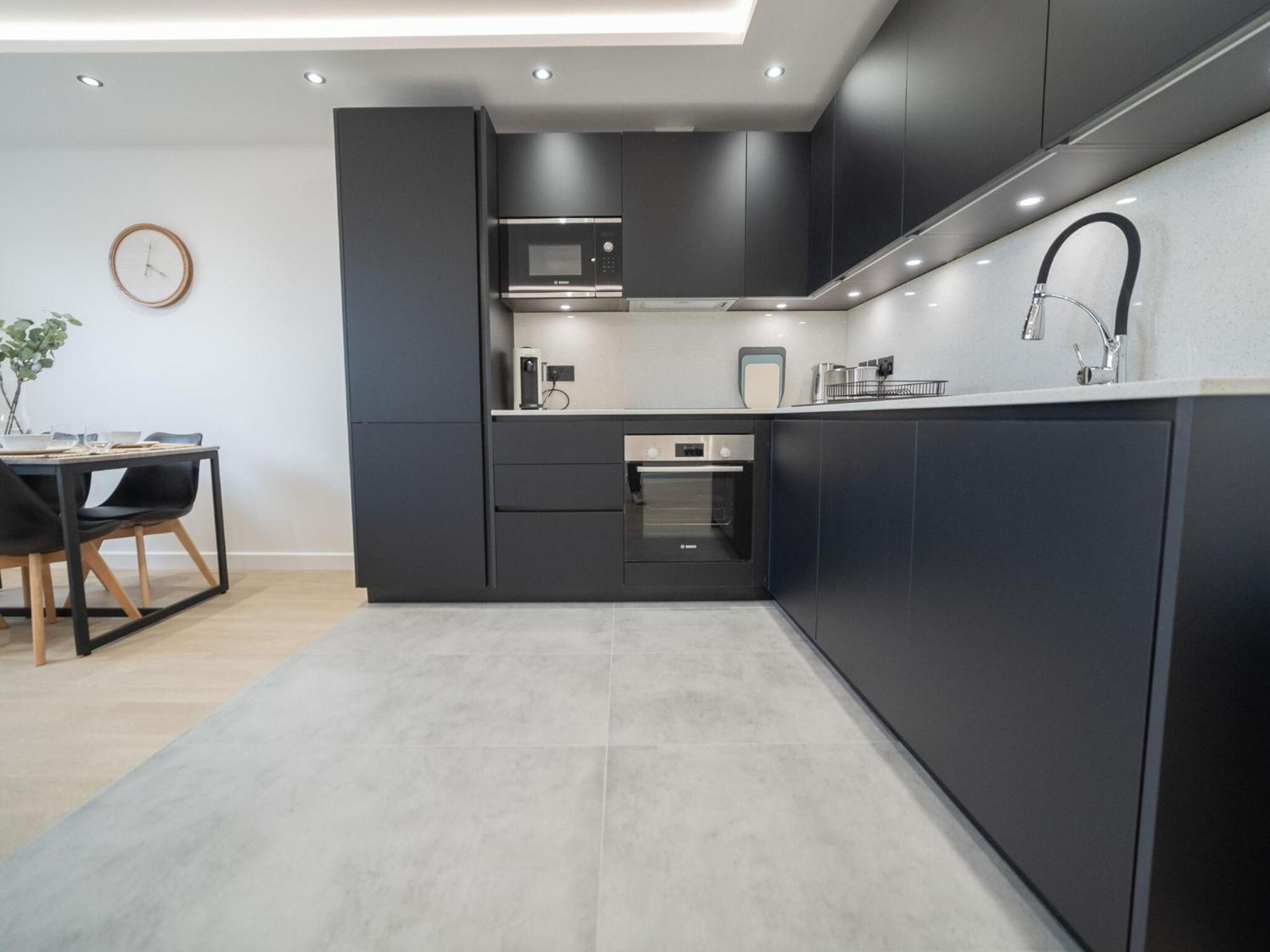 One And Two Bedroom Apartments Near Holloway Train Station By Belvilla Londra Esterno foto